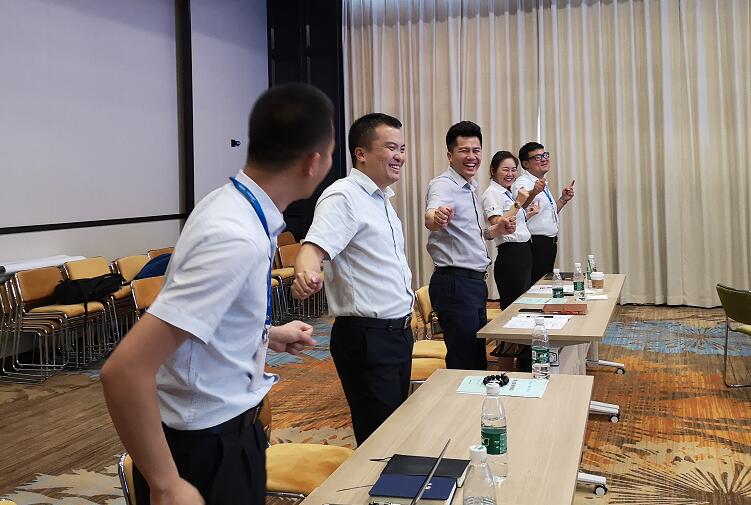 美的物業(yè)管理總經(jīng)理.jpg 美的物業(yè)管理總經(jīng)理.jpg