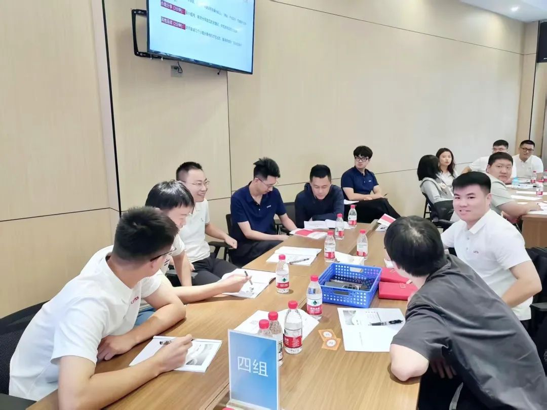 572dd05e4edc69896260ea45e67dba9f.jpg 572dd05e4edc69896260ea45e67dba9f.jpg